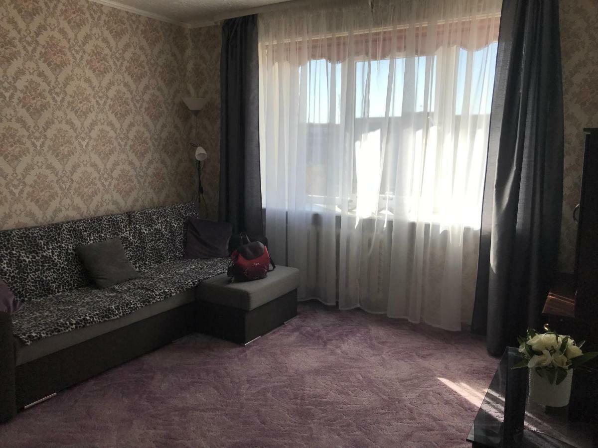Viru Pst 20 Appartement Sillamäe Buitenkant foto